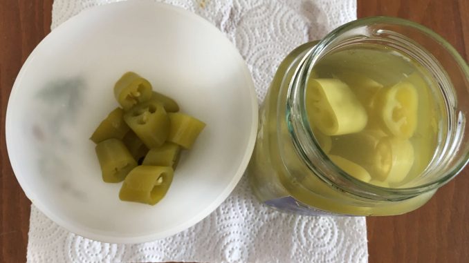 פלפל חריף מוחמץ